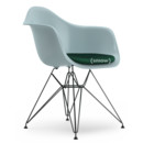 Eames Plastic Armchair DAR, Gris bleuté, Avec coussin d'assise, Menthe / forêt, Version standard - 43 cm, Revêtement basic dark