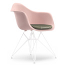 Eames Plastic Armchair DAR, Rose pâle, Avec coussin d'assise, Gris chaud / ivoire, Version standard - 43 cm, Revêtement blanc