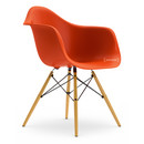 Eames Plastic Armchair DAW, Rouge (rouge coquelicot), Sans rembourrage, Sans rembourrage, Version standard - 43 cm, Érable nuance de jaune