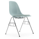 Eames Plastic Side Chair DSS, Gris bleuté, Avec coussin d'assise, Bleu glacier / ivoire, Avec liaison de rangée (DSS)