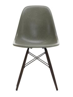 Eames Fiberglass Chair DSW 